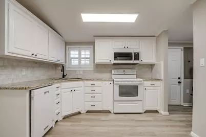 1328 Pete Drive, Willow Park, TX 76008 - Photo 20