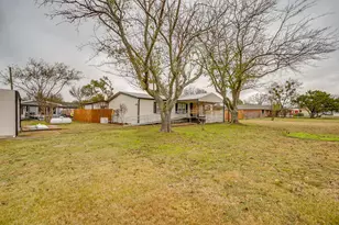 1328 Pete Dr, Willow Park, TX 76008 - Photo 6