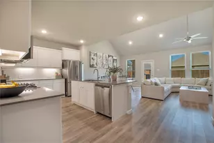 367 Oak Crk Dr, Lavon, TX 75166 - Photo 4