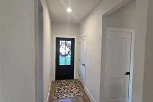 1500 Brackens St, Waxahachie, TX 75165 - Photo 4