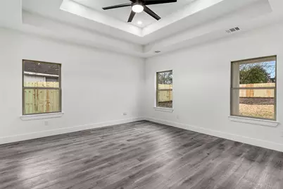 2827 Fernwood Avenue, Dallas, TX 75216 - Photo 24