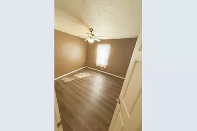 491 Sweetbriar Drive, Lewisville, TX 75067 - Photo 8