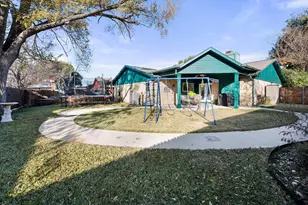 6601 Longleaf Ln, Fort Worth, TX 76137 - Photo 8