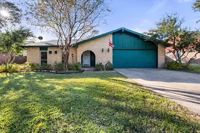 6601 Longleaf Lane, Fort Worth, TX 76137 - Photo 4