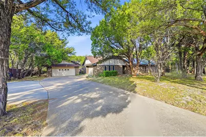 6405 W Red Bird Lane, Dallas, TX 75236 - Photo 2