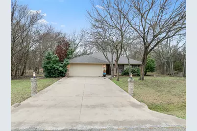12213 Rolling Oaks Drive, Whitney, TX 76692 - Photo 2