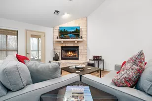 12213 Rolling Oaks Dr, Whitney, TX 76692 - Photo 6