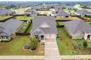 216 Bay, Waxahachie, TX 75165 - Photo 36