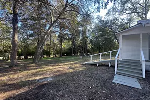 2413 FM 2574, Palestine, TX 75803 - Photo 8