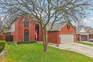 2613 Travis Dr, McKinney, TX 75072 - Photo 2