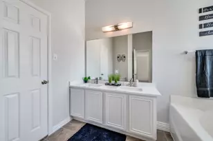 10013 Lakeview Dr, Providence Village, TX 76227 - Photo 18
