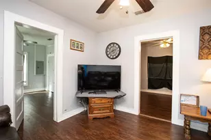 716 Rocky Ridge Flatts Rd, Oak Ridge, TX 76240 - Photo 4