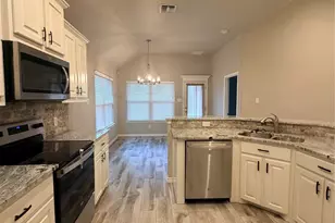 3308 White Horse Dr, Granbury, TX 76049 - Photo 6