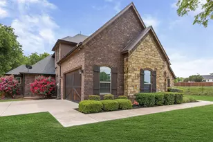 7839 Blanchard Way, Fort Worth, TX 76126 - Photo 2