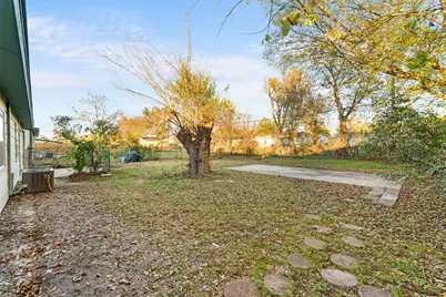 916 Wilkinson, Mesquite, TX 75149 - Photo 14