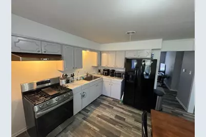 2490 Crescent, Paris, TX 75460 - Photo 4