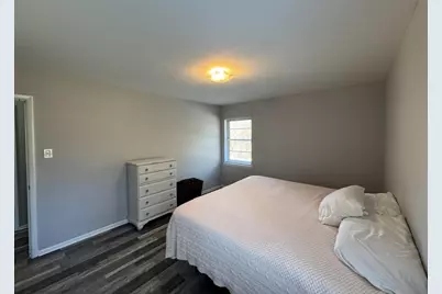 2490 Crescent, Paris, TX 75460 - Photo 10