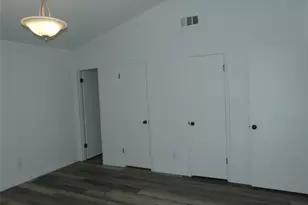 1216 Runaway Bay Dr, Runaway Bay, TX 76426 - Photo 14