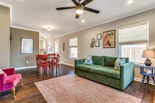 1718 Berkley Ave, Dallas, TX 75224 - Photo 2