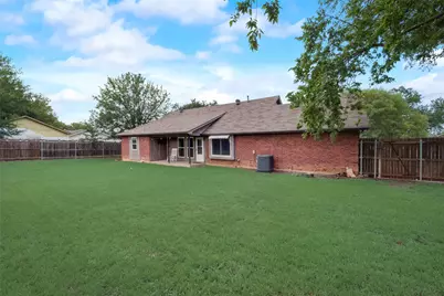 106 S 3rd Avenue, Mansfield, TX 76063 - Photo 28