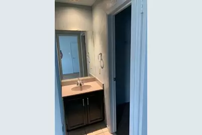 617 Lost Springs Court, Arlington, TX 76012 - Photo 16