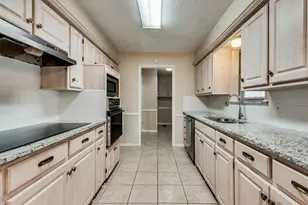 2240 Babalos Ln, Dallas, TX 75228 - Photo 12