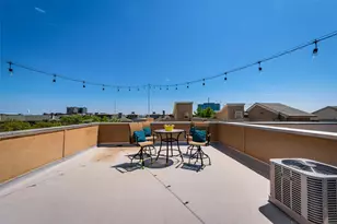 2718 Floyd St, Dallas, TX 75204 - Photo 24