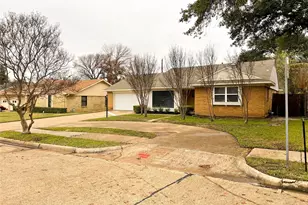 1011 Sam Hill St, Irving, TX 75062 - Photo 24