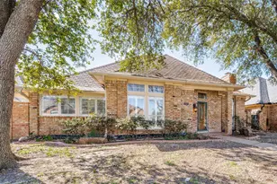 908 McCoy Dr, Irving, TX 75062 - Photo 22