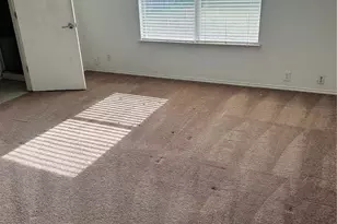 708 River Run Dr, Glenn Heights, TX 75154 - Photo 4