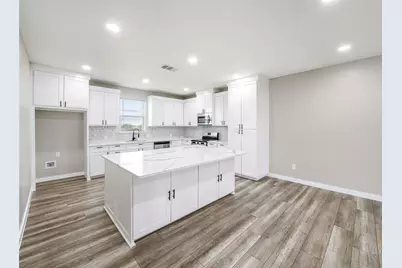 1061 Zmolek Road, Ennis, TX 75119 - Photo 10