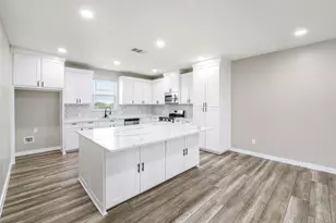 1061 Zmolek Rd, Ennis, TX 75119 - Photo 10