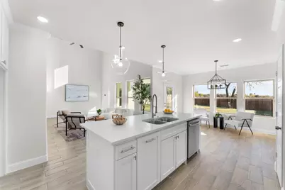 1904 Pembroke Street, Irving, TX 75060 - Photo 12