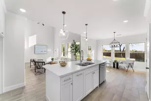 1904 Pembroke St, Irving, TX 75060 - Photo 12