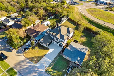 1904 Pembroke Street, Irving, TX 75060 - Photo 34