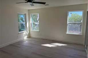 4716 Frank St, Dallas, TX 75210 - Photo 14