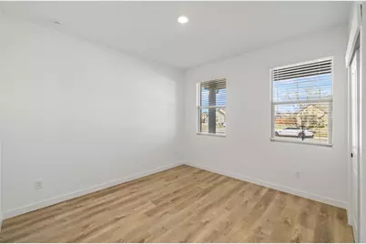 517 Ridgewood Drive, Van Alstyne, TX 75495 - Photo 6