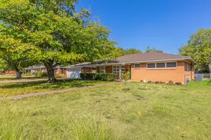 4305 Cummings Dr, North Richland Hills, TX 76180 - Photo 22