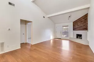 2733 St George Pl, Arlington, TX 76015 - Photo 8