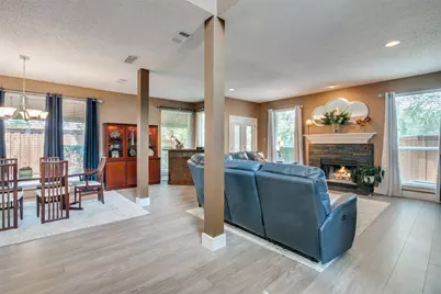 9428 Blue Jay Way, Irving, TX 75063 - Photo 10