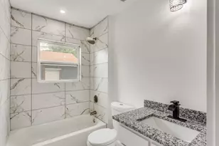 3301 8th Ave, Fort Worth, TX 76110 - Photo 10