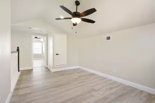 6702 Flamewood Dr, Arlington, TX 76001 - Photo 20