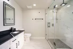 6702 Flamewood Dr, Arlington, TX 76001 - Photo 2