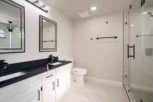 6702 Flamewood Dr, Arlington, TX 76001 - Photo 6