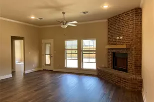 634 Nolan Dr, Sherman, TX 75092 - Photo 10