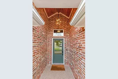 10409 Fallen Leaf Drive, Waco, TX 76712 - Photo 4