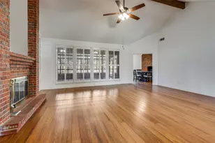 737 Newport Rd, Fort Worth, TX 76120 - Photo 14