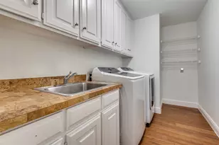 737 Newport Rd, Fort Worth, TX 76120 - Photo 32