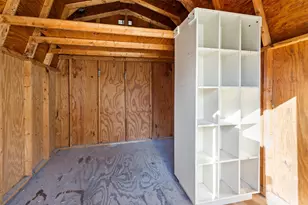 1931 Dennis St, Irving, TX 75062 - Photo 16