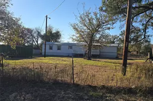 1903 VZ County Rd 4410, Ben Wheeler, TX 75754 - Photo 4